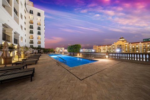 Купить кондоминиум в Корал-Гейблс, Флорида 2 спальни, 109.53м2, № 1953212 - фото 2