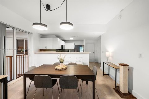 Купить кондоминиум в Корал-Гейблс, Флорида 2 спальни, 109.53м2, № 1953212 - фото 13