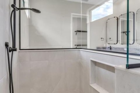 Casa en venta en Lakeland, Florida, 4 dormitorios, 279.45 m2 № 2229616 - foto 30