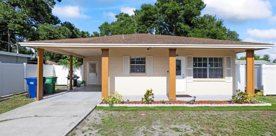 Casa en Tampa, Florida 4 dormitorios, 149.02 m2 № 1774752