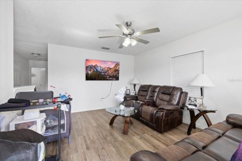 Casa en venta en Tampa, Florida, 4 dormitorios, 149.02 m2 № 1774752 - foto 6