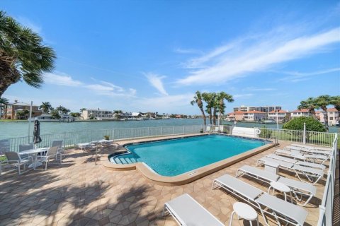 Condominio en alquiler en Clearwater, Florida, 2 dormitorios, 102.19 m2 № 1917345 - foto 26