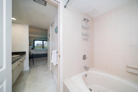 Condominio en alquiler en Clearwater, Florida, 2 dormitorios, 102.19 m2 № 1917345 - foto 19