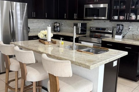 Casa en venta en Homestead, Florida, 3 dormitorios, 157.93 m2 № 2055404 - foto 11