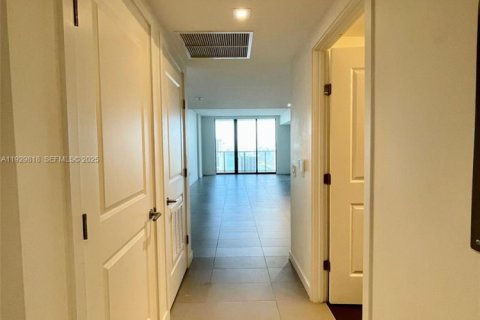 Copropriété à vendre à Miami, Floride: 2 pièces № 1990401 - photo 6