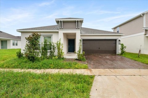 Casa en Kissimmee, Florida 4 dormitorios, 178.56 m2 № 2313319