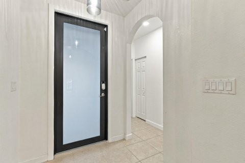 Villa ou maison à louer à Miami, Floride: 3 chambres, 171.31 m2 № 2376202 - photo 5