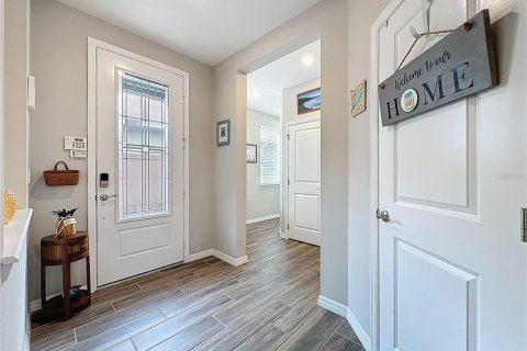 Купить виллу или дом в Гроувленд, Флорида 8 комнат, 145.67м2, № 1909800 - фото 3