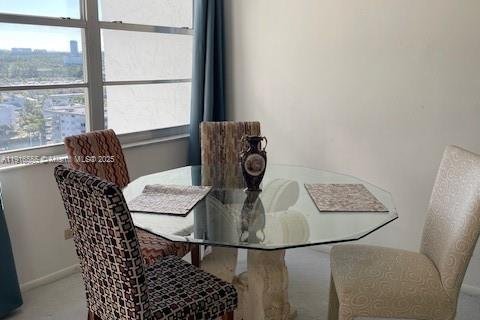 Copropriété à vendre à Sunny Isles Beach, Floride: 1 chambre, 102.56 m2 № 2062038 - photo 18