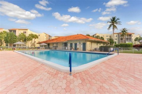 Copropriété à vendre à North Lauderdale, Floride: 1 chambre, 75.25 m2 № 1935505 - photo 20