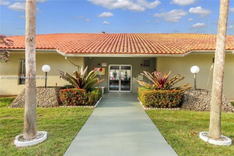 Copropriété à vendre à North Lauderdale, Floride: 1 chambre, 75.25 m2 № 1935505 - photo 18