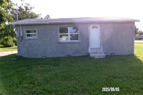 Casa en venta en Punta Gorda, Florida, 2 dormitorios, 71.35 m2 № 1869149 - foto 1