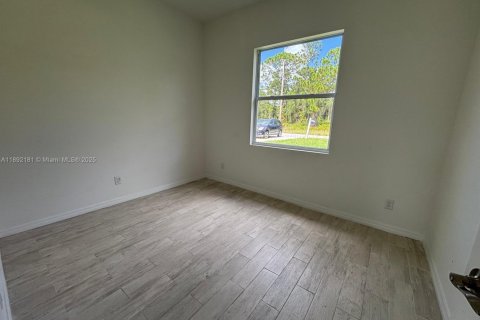 Снять в аренду виллу или дом в Лихай-Эйкерс, Флорида 4 спальни, № 1946356 - фото 21