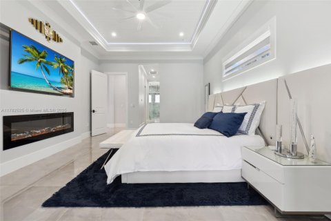 Casa en venta en Naples, Florida, 3 dormitorios, 238.29 m2 № 1706785 - foto 19