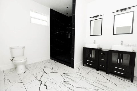 Casa en venta en Apopka, Florida, 3 dormitorios, 189.43 m2 № 2157785 - foto 15