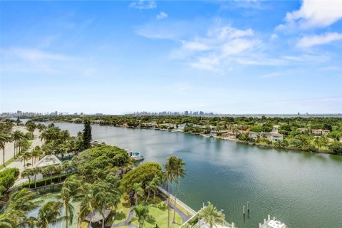 Copropriété à vendre à Miami Beach, Floride: 3 chambres, 266.44 m2 № 1950154 - photo 15