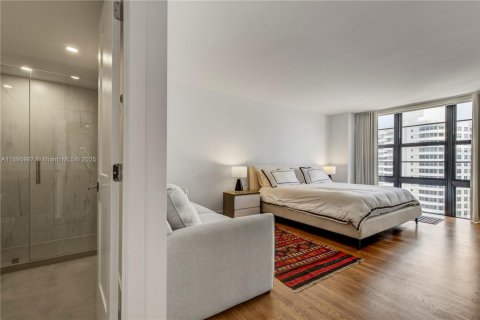 Copropriété à vendre à Miami Beach, Floride: 3 chambres, 266.44 m2 № 1950154 - photo 28