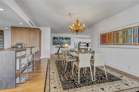Copropriété à vendre à Miami Beach, Floride: 3 chambres, 266.44 m2 № 1950154 - photo 3