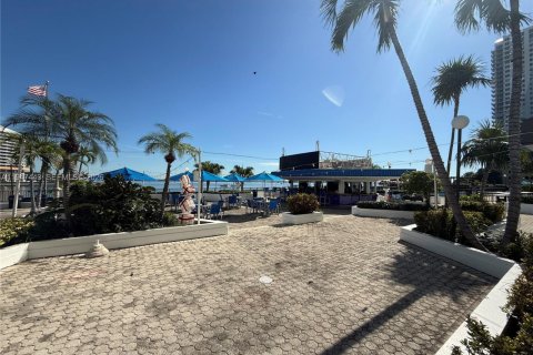 Снять в аренду кондоминиум в Майами, Флорида 53.88м2, № 2003746 - фото 15