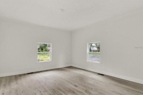 House in Leesburg, Florida 3 bedrooms, 108.7 sq.m. № 2113703 - photo 6