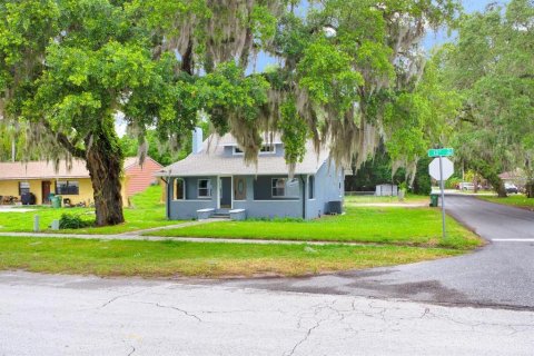 House in Leesburg, Florida 3 bedrooms, 108.7 sq.m. № 2113703