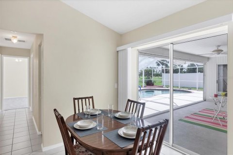 Casa en venta en Rotonda, Florida, 4 dormitorios, 242.38 m2 № 1888441 - foto 11