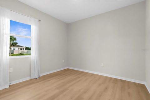 Casa en alquiler en Bradenton, Florida, 4 dormitorios, 189.99 m2 № 1914852 - foto 8