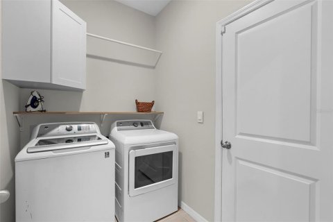 Casa en alquiler en Bradenton, Florida, 4 dormitorios, 189.99 m2 № 1914852 - foto 13