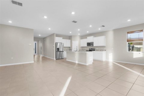 Casa en alquiler en Bradenton, Florida, 4 dormitorios, 189.99 m2 № 1914852 - foto 18