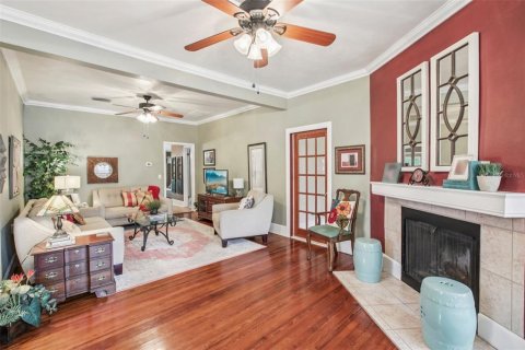 Villa ou maison à vendre à Saint Petersburg, Floride: 4 chambres, 224.73 m2 № 1912069 - photo 10