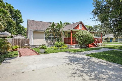 Villa ou maison à vendre à Saint Petersburg, Floride: 4 chambres, 224.73 m2 № 1912069 - photo 3