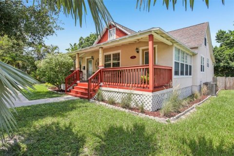 Villa ou maison à vendre à Saint Petersburg, Floride: 4 chambres, 224.73 m2 № 1912069 - photo 6
