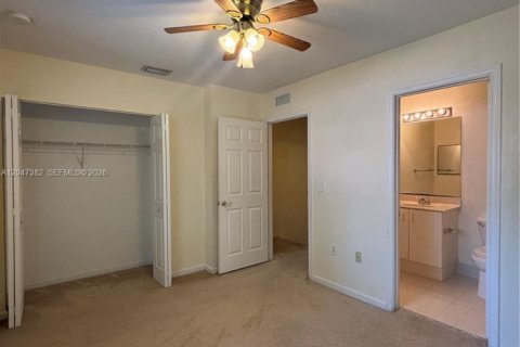 Touwnhouse à louer à Miramar, Floride: 2 chambres, 96.34 m2 № 2274311 - photo 17