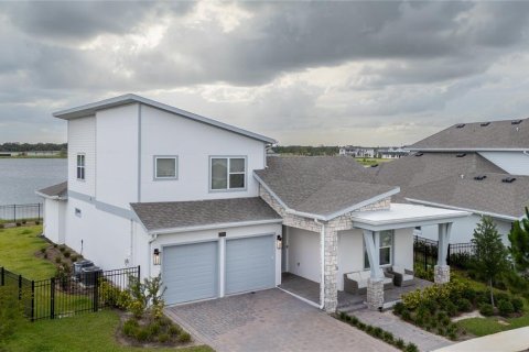 Casa en venta en Orlando, Florida, 5 dormitorios, 284.28 m2 № 2208283 - foto 3