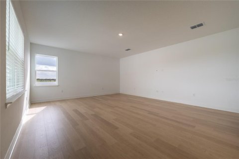 Casa en venta en Orlando, Florida, 5 dormitorios, 284.28 m2 № 2208283 - foto 16