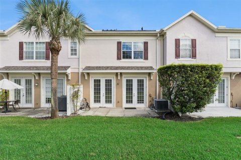 Touwnhouse à vendre à Winter Springs, Floride: 2 chambres, 144.74 m2 № 2373163 - photo 8