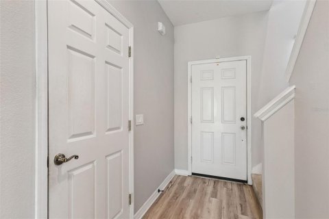 Touwnhouse à vendre à Winter Springs, Floride: 2 chambres, 144.74 m2 № 2373163 - photo 12