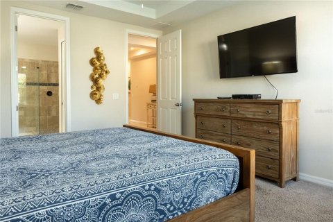 Casa en venta en Kissimmee, Florida, 6 dormitorios, 277.5 m2 № 1750826 - foto 30