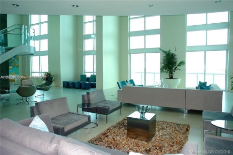 Купить кондоминиум в Майами, Флорида 2 спальни, 107.95м2, № 1694972 - фото 18
