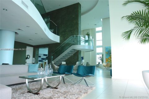 Купить кондоминиум в Майами, Флорида 2 спальни, 107.95м2, № 1694972 - фото 19
