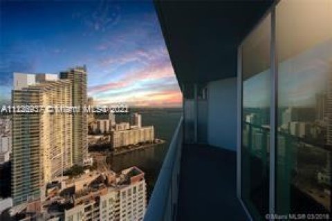Купить кондоминиум в Майами, Флорида 2 спальни, 107.95м2, № 1694972 - фото 3