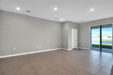 Villa ou maison à vendre à Wimauma, Floride: 4 chambres, 189.06 m2 № 1907943 - photo 7