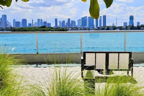 Condominio en alquiler en Miami Beach, Florida, 1 dormitorio, 68.47 m2 № 2055564 - foto 7