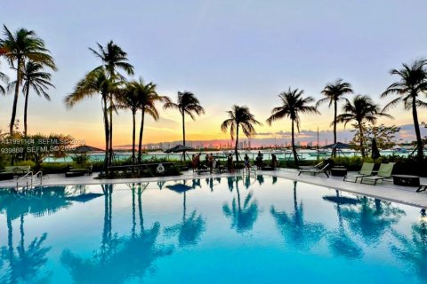 Condominio en alquiler en Miami Beach, Florida, 1 dormitorio, 68.47 m2 № 2055564 - foto 8