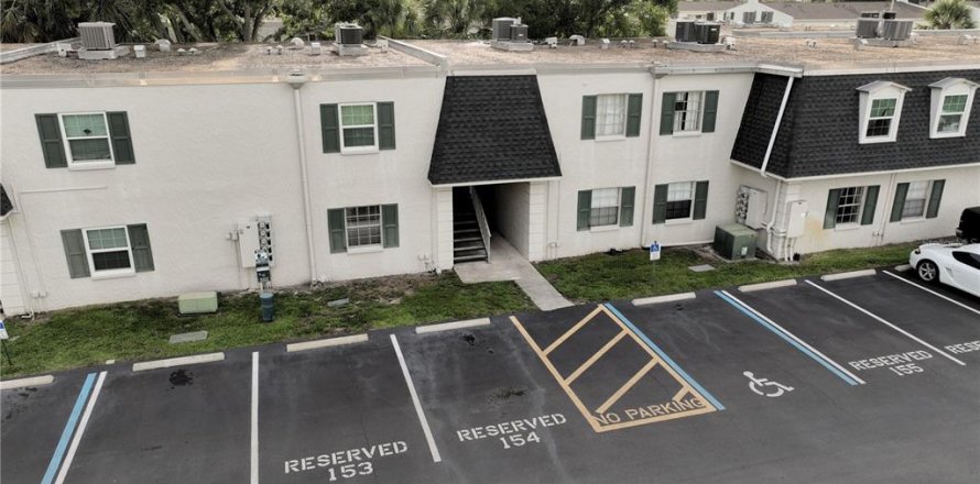 Condominio en Tampa, Florida, 1 dormitorio № 1784966