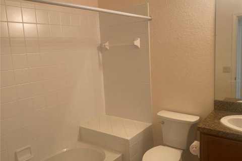 House in Winter Haven, Florida 2 bedrooms, 114.36 sq.m. № 1446775 - photo 22