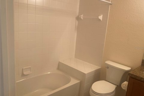 House in Winter Haven, Florida 2 bedrooms, 114.36 sq.m. № 1446775 - photo 23