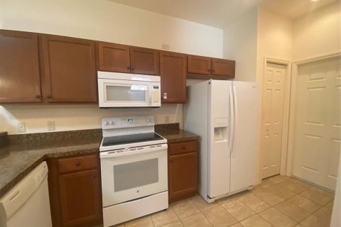 House in Winter Haven, Florida 2 bedrooms, 114.36 sq.m. № 1446775 - photo 7