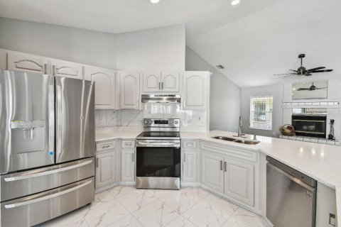 Casa en venta en Tarpon Springs, Florida, 4 dormitorios, 194.54 m2 № 2121951 - foto 18