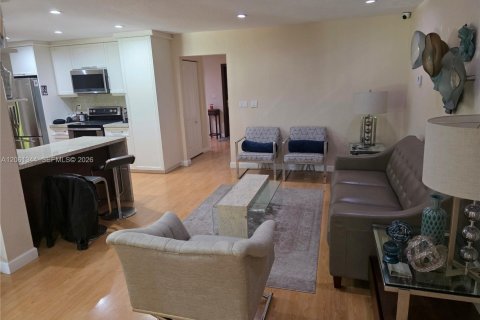 Villa ou maison à vendre à Miami Lakes, Floride: 4 chambres, 183.39 m2 № 2185476 - photo 6